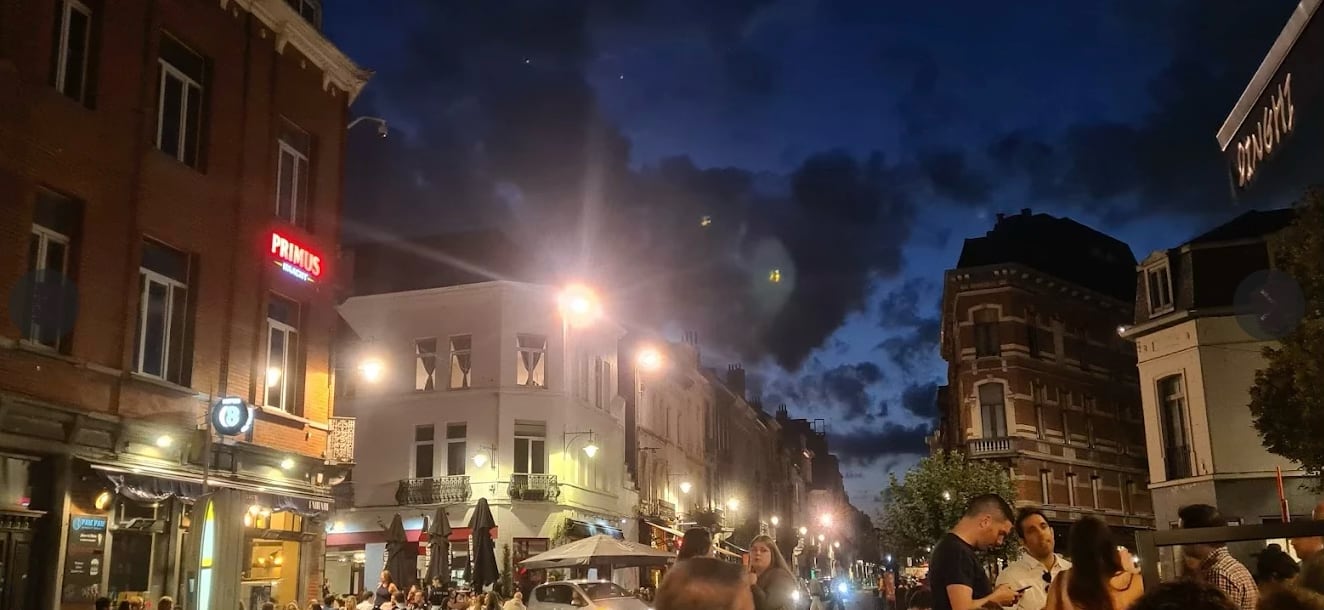 Non au Bar TUSSEN Gabrielle 37 dans Notre Quartier !